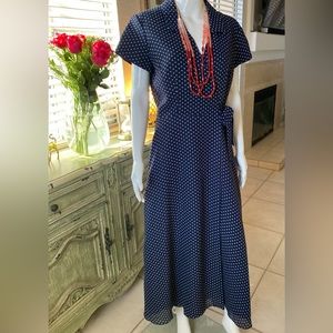 Ultra Dress New York. Vintage Retro classy wrap dress size 10.  S/M Navy blue.